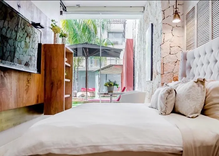 Luxury At Playa Mamitas Apartment