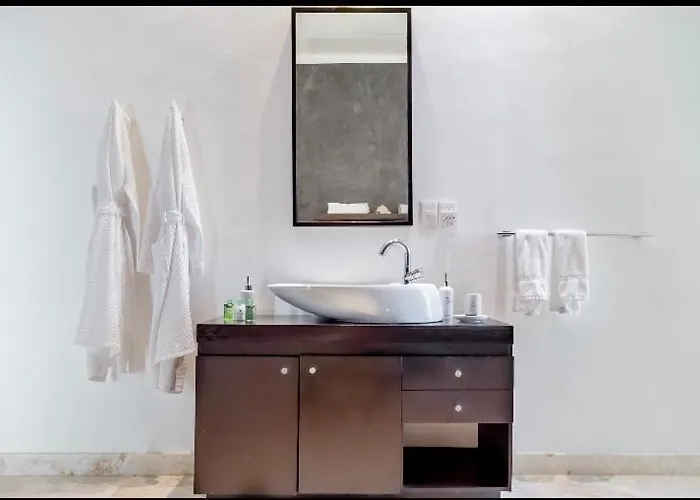 Luxury At Playa Mamitas Apartment