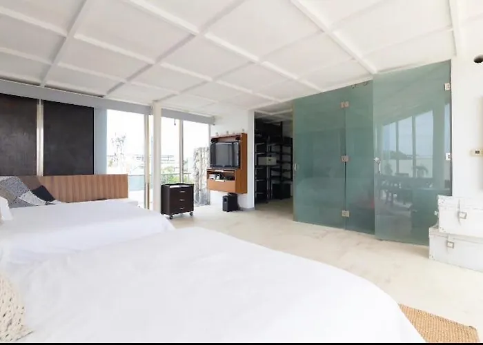 Luxury At Playa Mamitas Apartment *